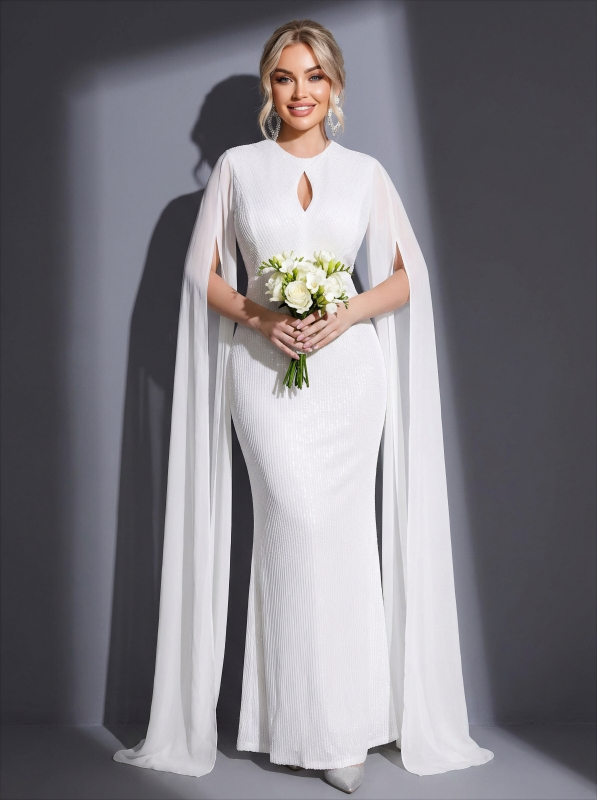 Белое воздушное платье с воланами и длинными струящимися рукавами-крыльями