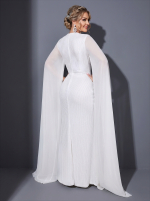 Белое воздушное платье с воланами и длинными струящимися рукавами-крыльями — изображение 2