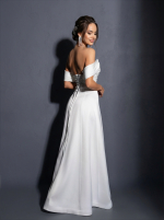 Белое свадебное платье с корсетной шнуровкой и спущенными лямками — изображение 2