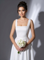 Свадебное платье длины миди с квадратным вырезом и пышной юбкой — изображение 3