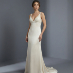 Элегантное свадебное платье в классическом стиле с современными деталями