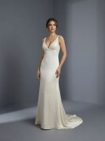 Элегантное свадебное платье в классическом стиле с современными деталями