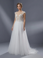 Свадебное платье в классическом стиле А-силуэта