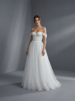 Элегантное свадебное платье А-силуэта