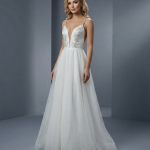 Элегантное свадебное платье А-силуэта