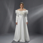 Элегантное свадебное платье выполнено в классическом стиле с современными элементами декора