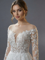 Свадебное платье выполнено в классическом А-силуэте — изображение 2