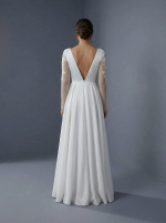 Элегантное свадебное платье в стиле минимализма с классическим А-силуэтом — изображение 3