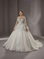 Роскошное свадебное платье