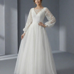Элегантное свадебное платье А-силуэта в классическом стиле