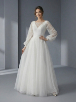 Элегантное свадебное платье А-силуэта в классическом стиле