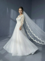 Элегантное свадебное платье в классическом стиле А-силуэта — изображение 4