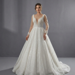 Элегантное свадебное платье А-силуэта