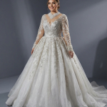 Роскошное свадебное платье в стиле «принцесса»