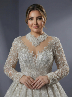 Роскошное свадебное платье в стиле «принцесса» — изображение 2