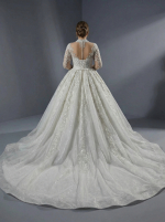 Свадебное платье в классическом в стиле «принцесса» — изображение 3