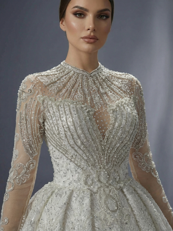 Роскошное свадебное платье королевского бального силуэта.