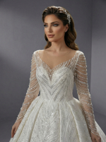 Роскошное свадебное платье в королевском стиле — изображение 2