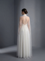 Элегантное свадебное платье в стиле «современная классика» с элементами романтизма — изображение 4